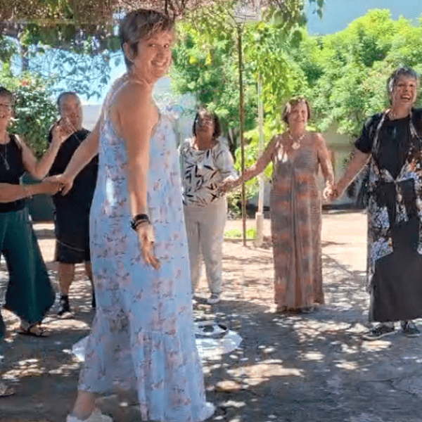 dança circular ae